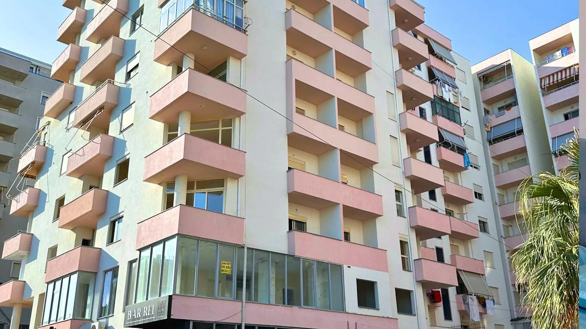 Azalea Studio Durrës
